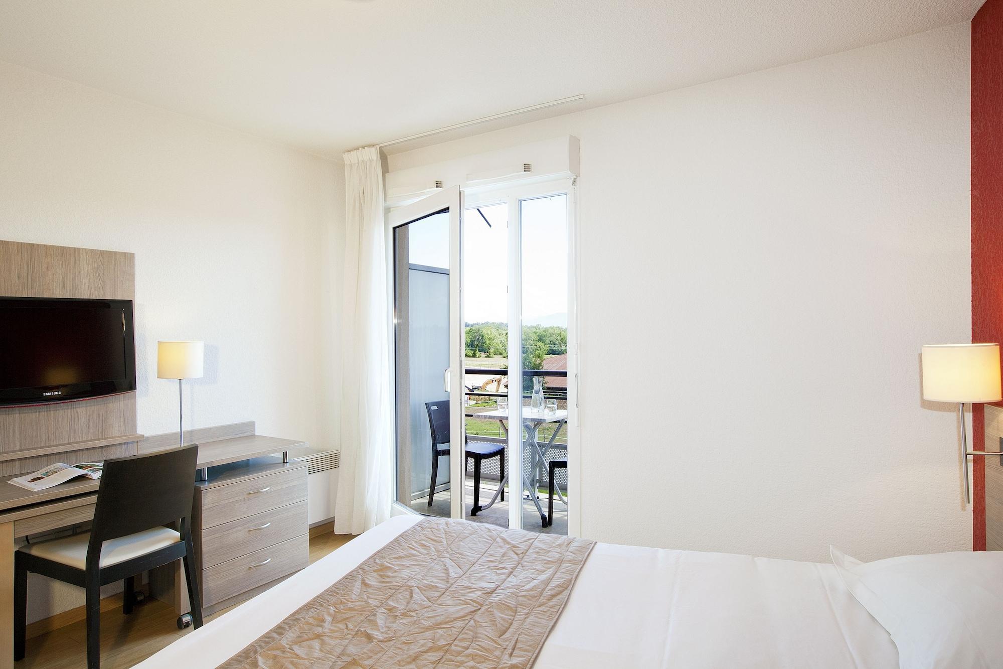 Sejours & Affaires Geneve Gex Les Rives Du Leman Aparthotel Εξωτερικό φωτογραφία