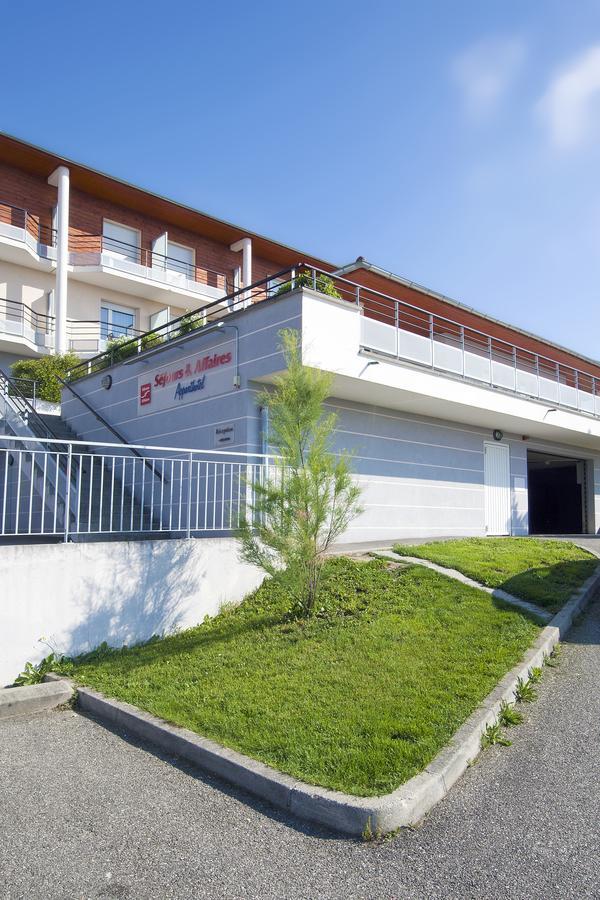 Sejours & Affaires Geneve Gex Les Rives Du Leman Aparthotel Εξωτερικό φωτογραφία