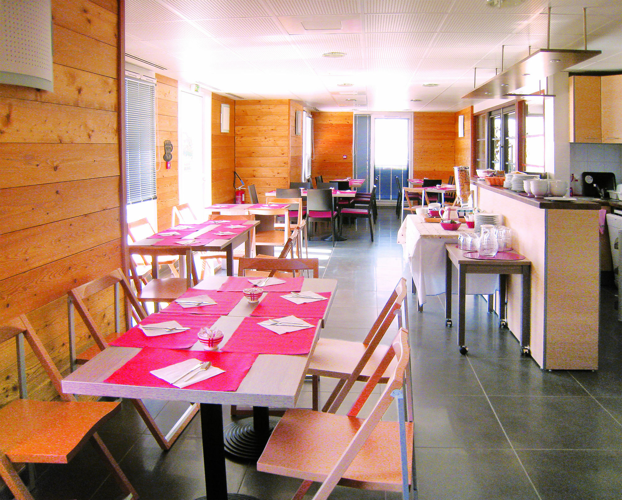 Sejours & Affaires Geneve Gex Les Rives Du Leman Aparthotel Εξωτερικό φωτογραφία